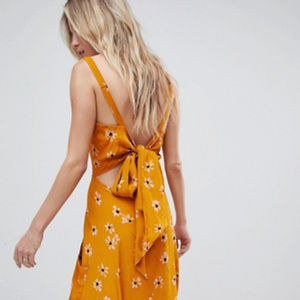 Faithfull the Brand Bloom Tie-Back Midi Dress